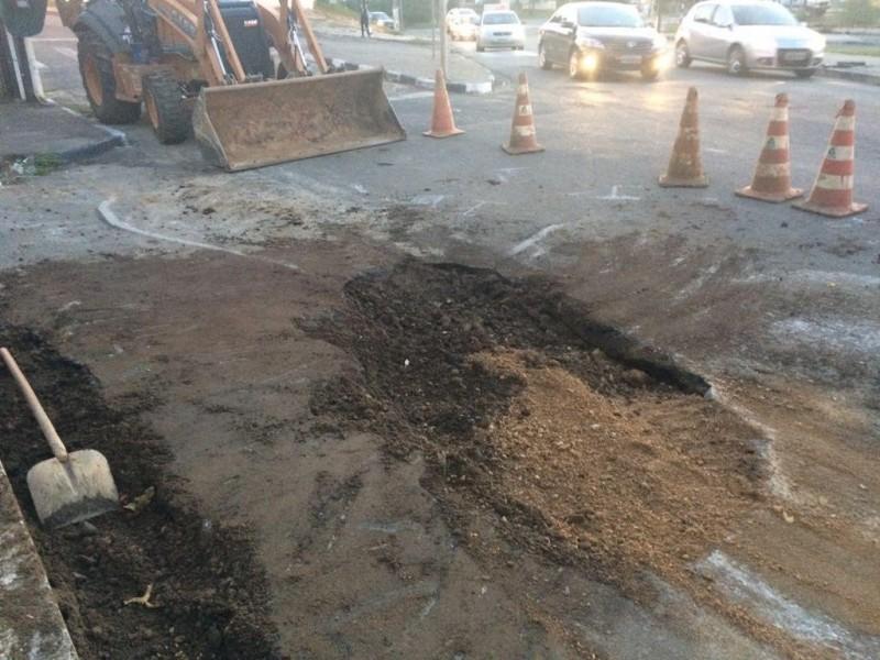 Casan e prefeitura buscam sintonia no caso dos buracos