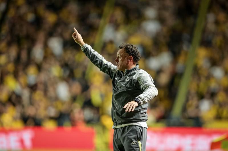 Após derrota, Gabriel Milito afirma que Atlético Mineiro precisa ser efetivo e mais contundente