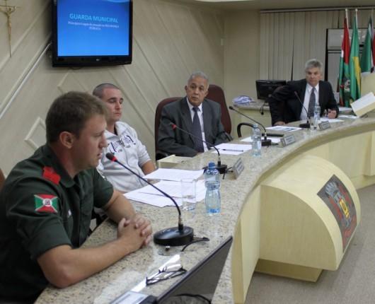 Guarda Municipal faz desabafo a vereadores