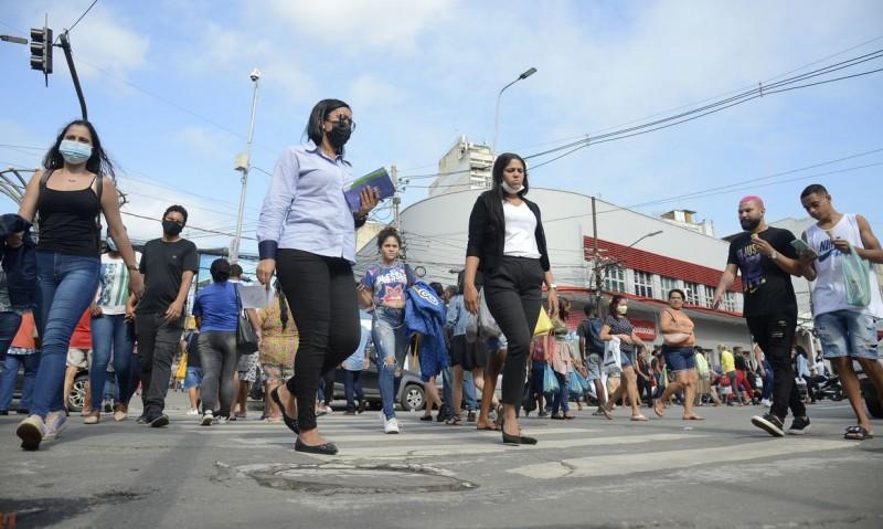 Covid-19: Brasil contabiliza 404 mortes e 16,4 mil diagnósticos em 24h