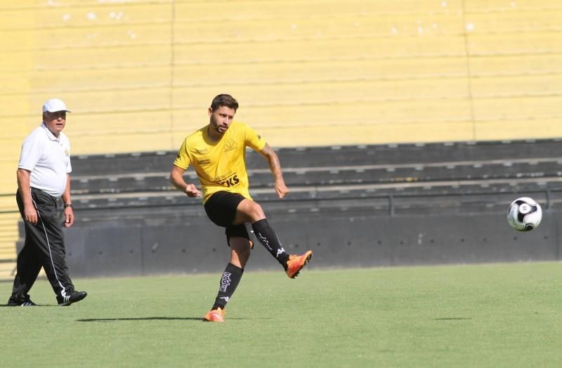 Criciúma faz ajustes para encarar o Guarani