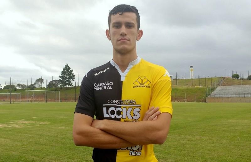 VÍDEO: Nathan garante raça na defesa tricolor