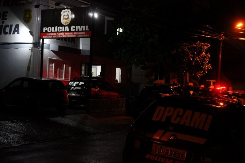 Desentendimento com ex-namorada motivou duplo homicídio; uma das vítimas foi morta por 'queima de arquivo'