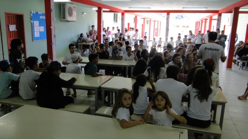 Volta às aulas requer atenção redobrada em vias lindeiras da BR-101