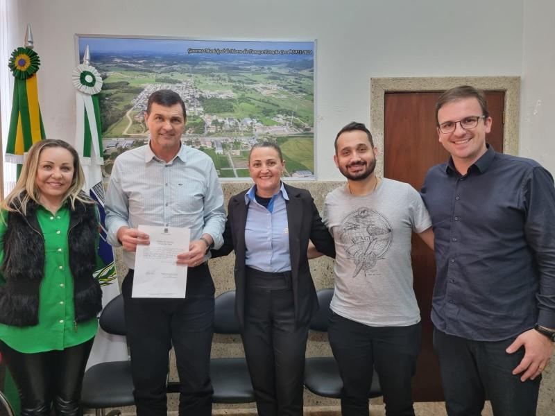 Morro da Fumaça dá início a pavimentação de mais cinco ruas