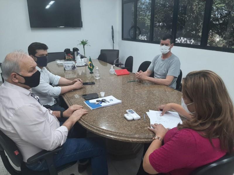 Governo do Estado entrega análise do projeto anterior da SC-445 a prefeitura de Içara