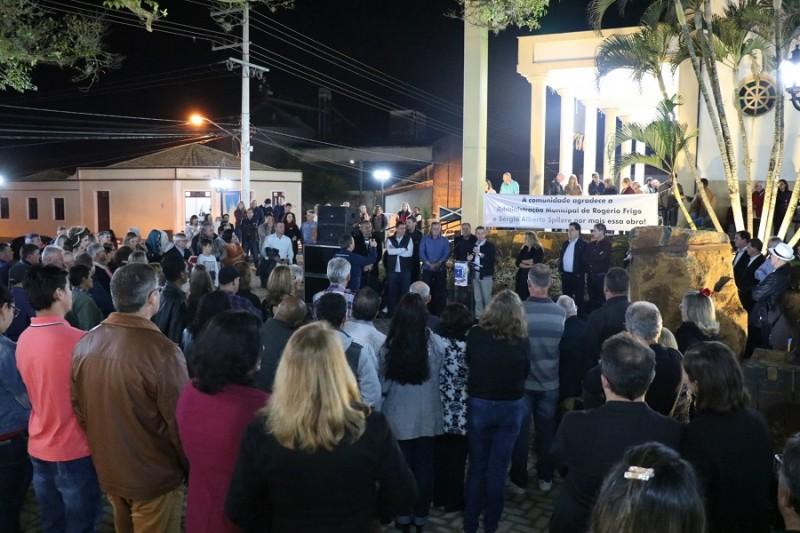 Praça São João Batista é reentregue a população de São Bento Baixo