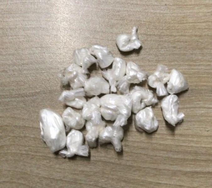 Irmãos são presos por tráfico de drogas no Renascer em Criciúma