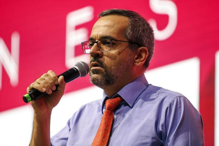 MEC destina maior parte de verba desbloqueada para universidades 