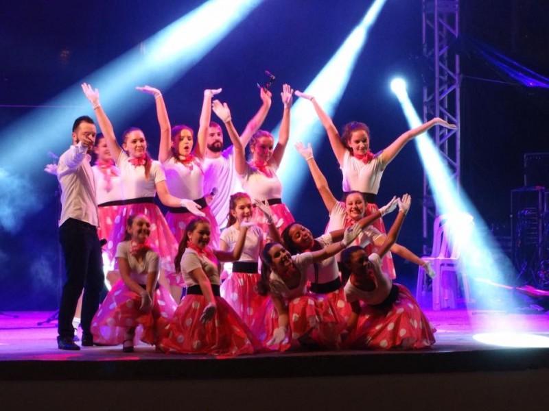 Coral Show Criança Feliz comemora 24 anos