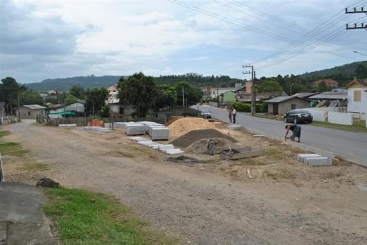  Praça e academia ao ar livre para a comunidade de Vila Esperança, em Siderópolis 