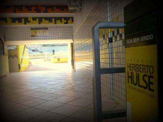 Criciúma aperta cerco a torcedores fraudulentos