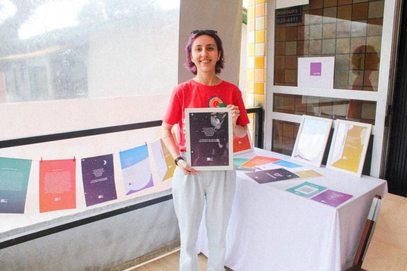 Acadêmica da UniSatc transforma poesias autorais em negócio rentável com o ECC 
