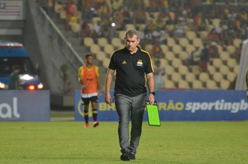 'Estratégia não funcionou bem em função dos erros', diz Tencati
