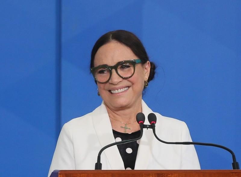 Regina Duarte deixa Secretaria Especial de Cultura