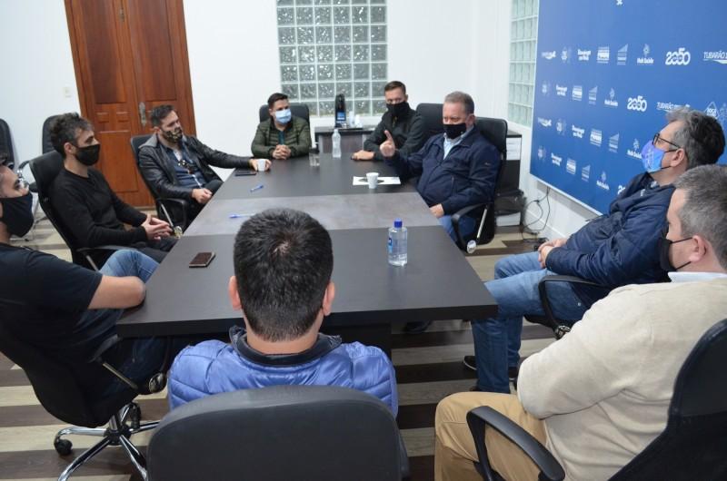 “Queremos restringir o mínimo possível”, afirma prefeito de Tubarão 