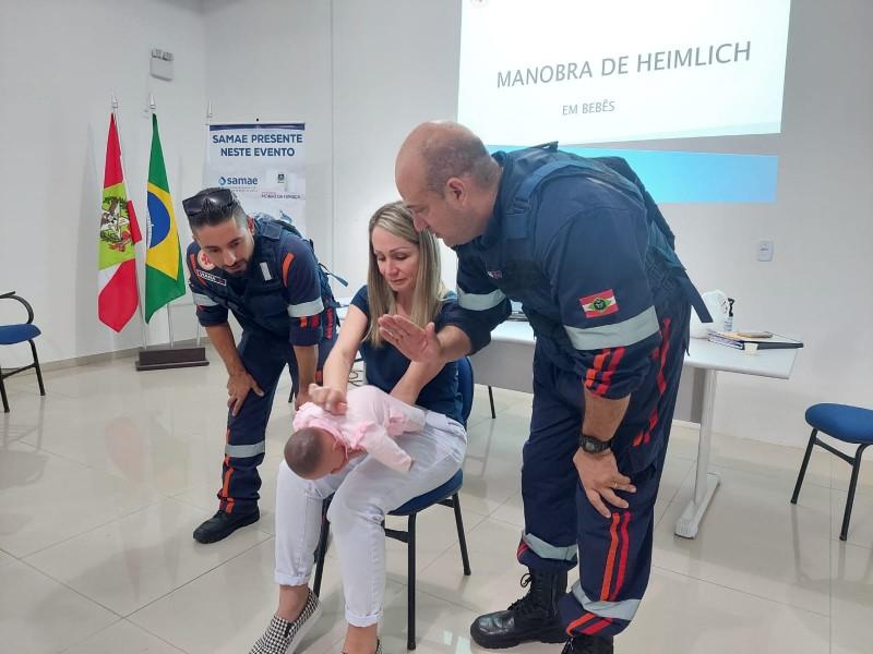 Curso de manobra de Heimlich para gestantes vira lei em Morro da Fumaça