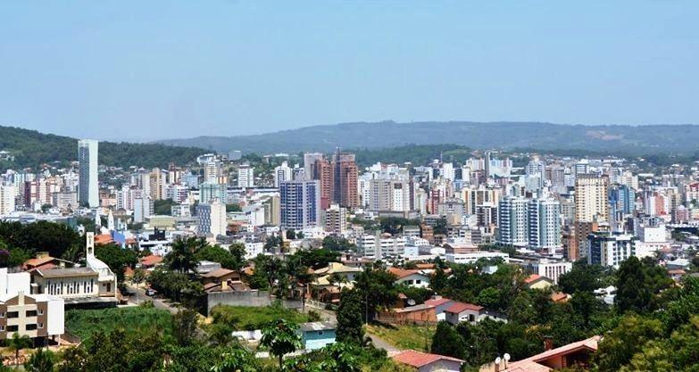 Empresários debatem desenvolvimento de micro e pequenas indústrias