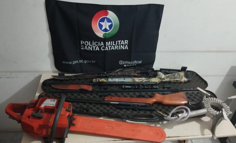 PM recupera objetos furtados em Ermo; três pessoas são presas
