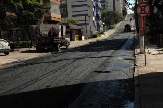 Asfalto avança no fim de semana no Centro