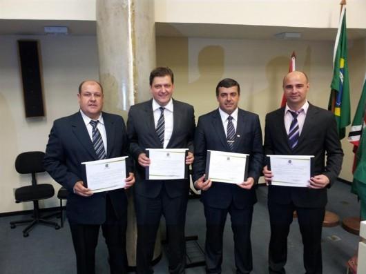 Prefeitos e vereadores de Nova Veneza e Forquilhinha são diplomados
