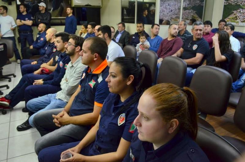 Vereadores aprovam leis que regulamentam a Guarda Municipal 