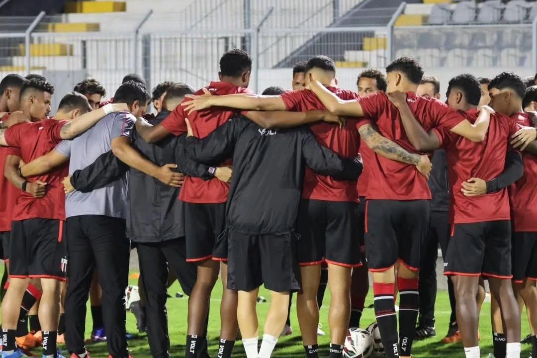 Empate tira time de Tencati da zona de rebaixamento da Série B