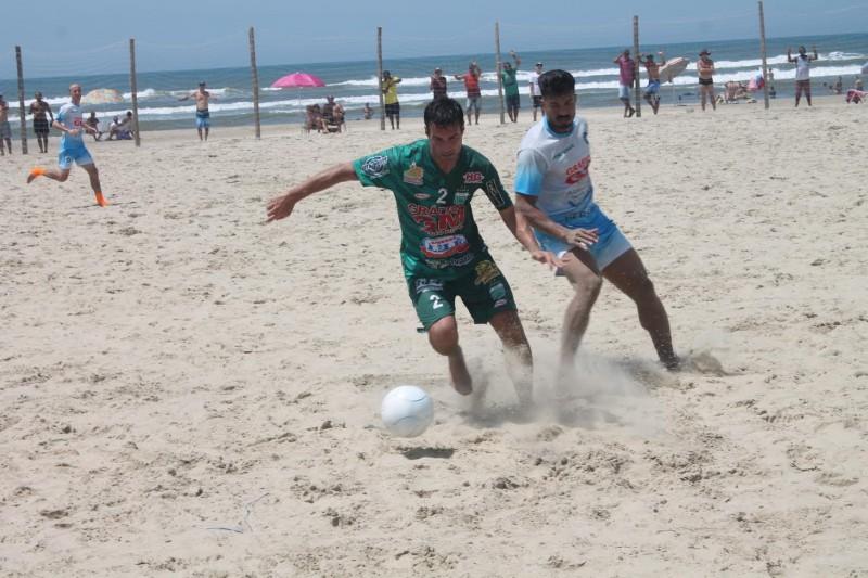 Praião define semifinalistas