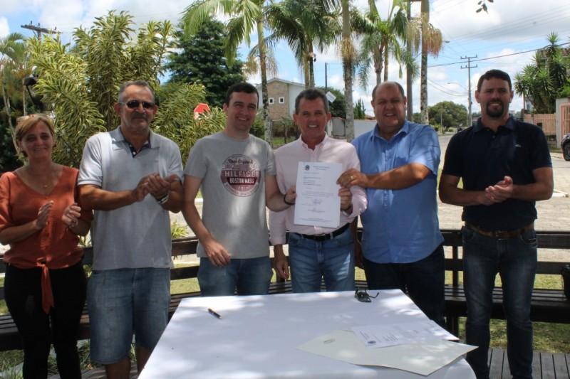 Governo de Nova Veneza entrega ordens de serviços para construção de UBS e drenagens no Caravaggio