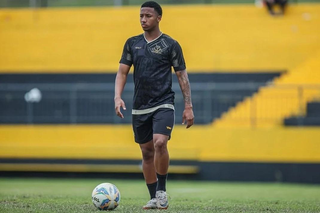 Base carvoeira tem fim de semana negativo no estadual