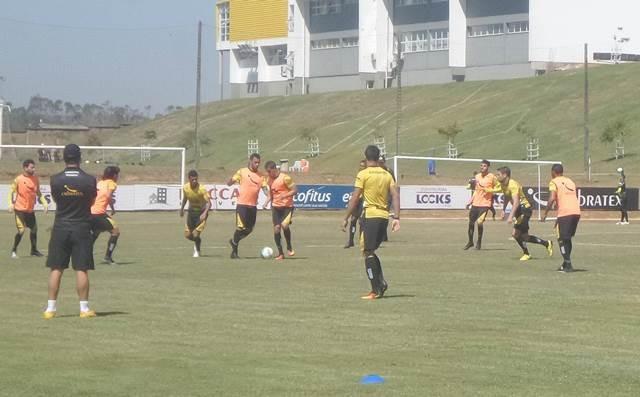 Recuperados de lesão, Dodi e Jheimy voltam aos treinos