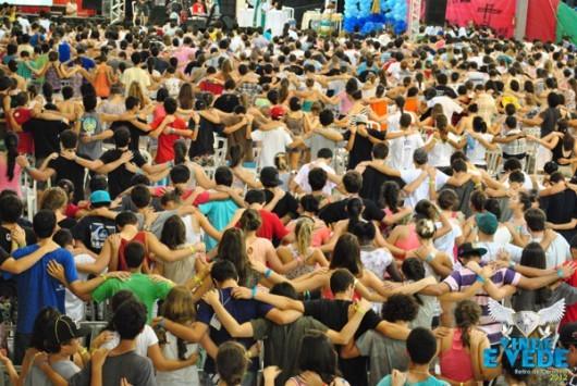 Alegria, empolgação, festa e oração também no Carnaval
