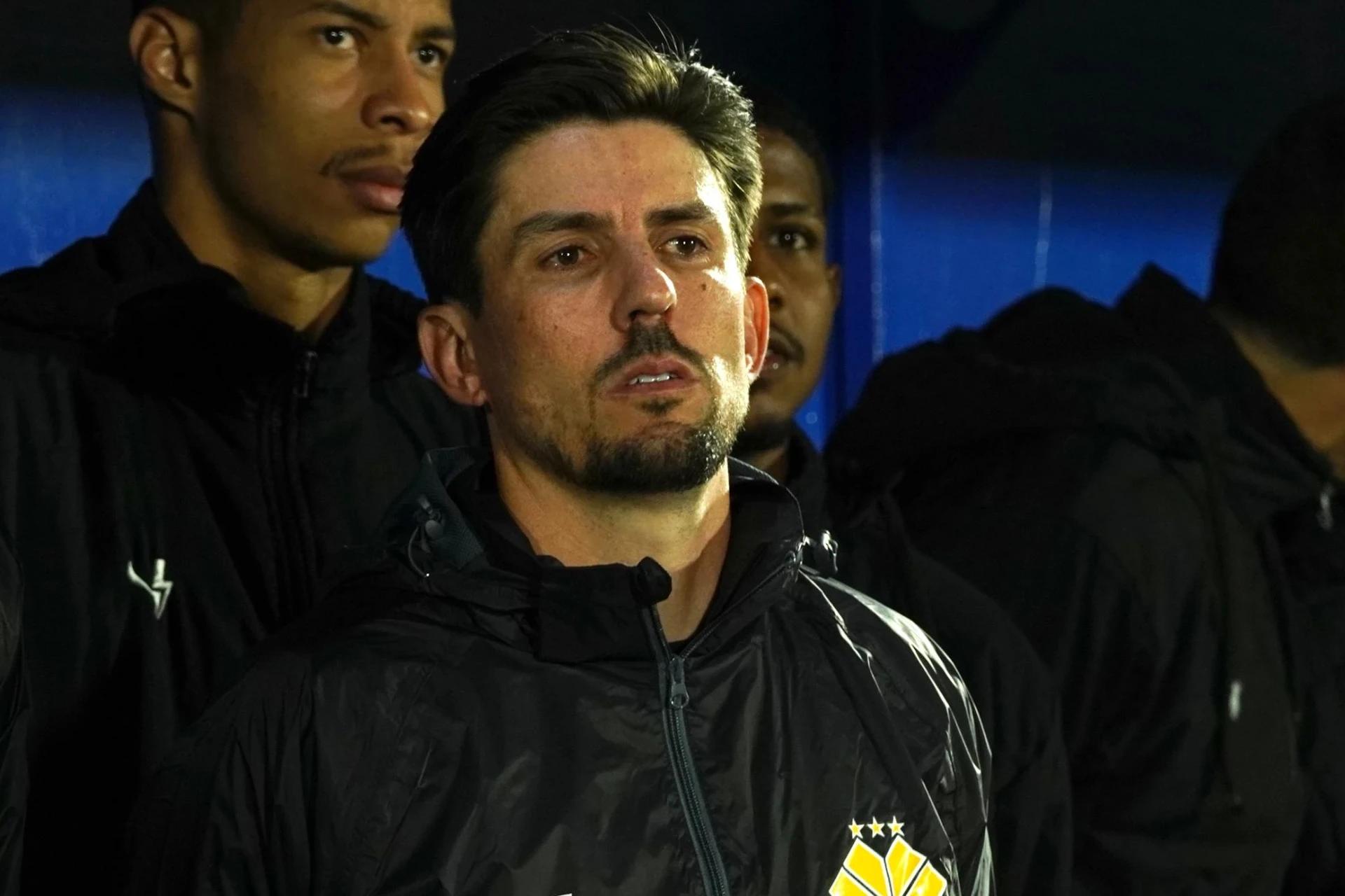 Técnico do Criciúma valoriza vitória e fala da dificuldade de enfrentar o Caravaggio