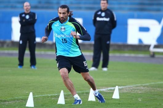 Barcos reforça o Grêmio na busca pela primeira vitória fora de casa no Brasileiro