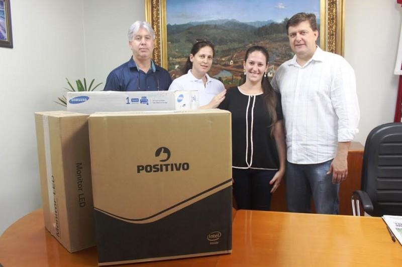 Conselho Tutelar recebe kit de informática