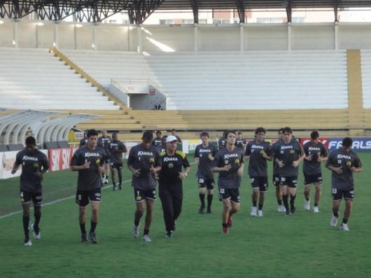 Desfalcado, Tigre inicia o returno contra o Guaratinguetá