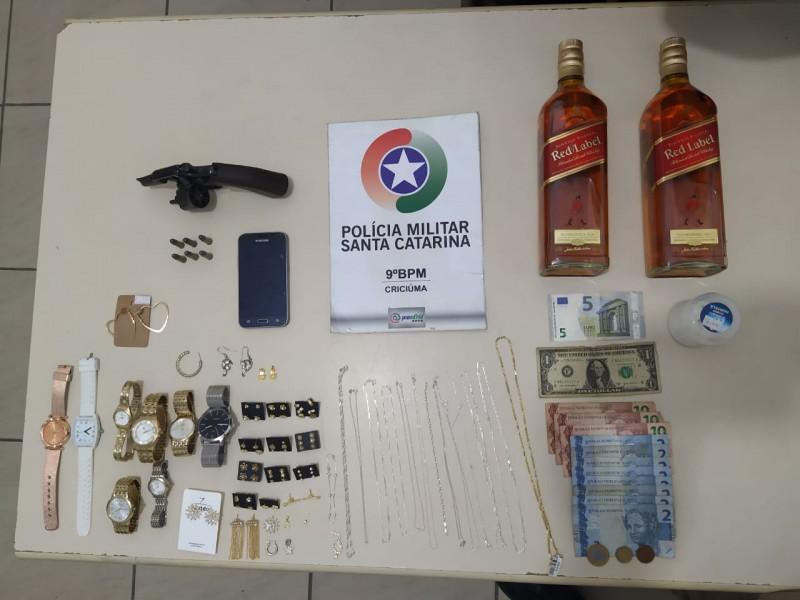 Criminoso é detido pela polícia, foge da delegacia e acaba preso em Criciúma 