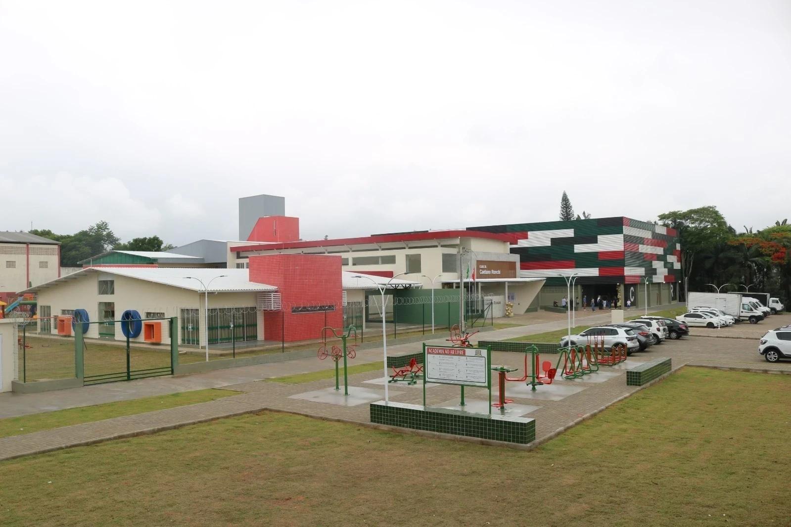 Prefeito de Criciúma admite erro e problemas com ares-condicionados serão fiscalizados