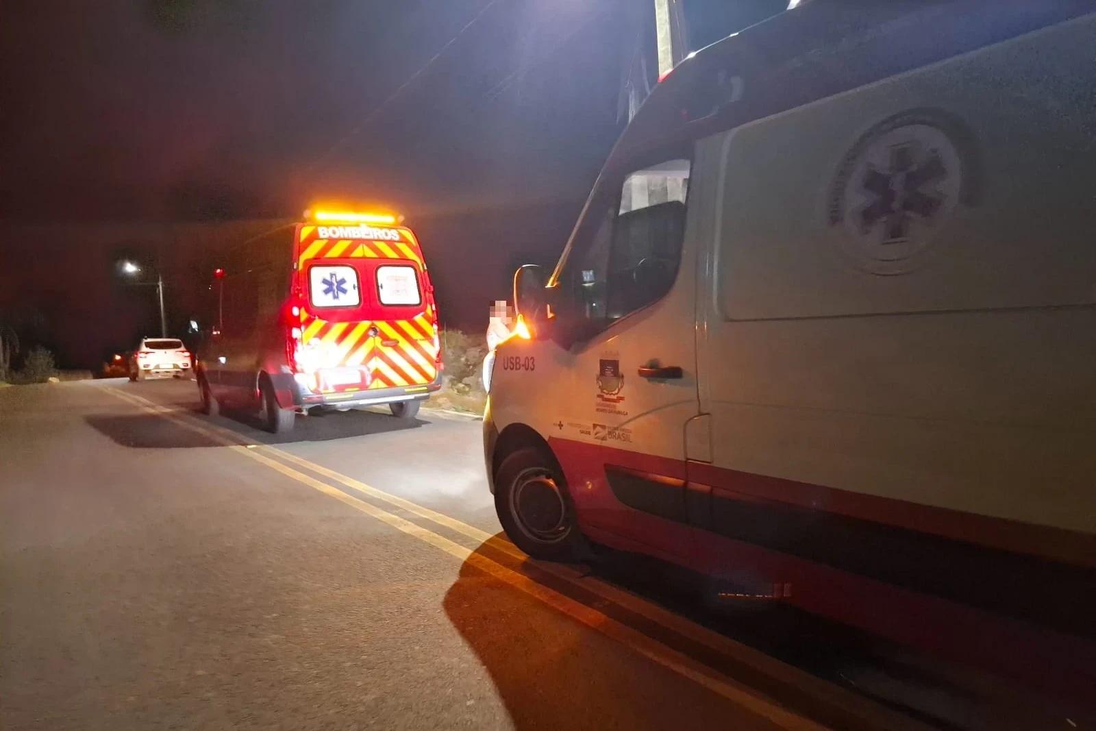 Duas pessoas ficam gravemente feridas após acidente de moto