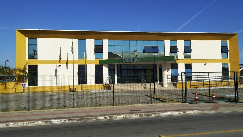 Estado indenizará mulher grávida que sofreu acidente causado por viatura dos bombeiros em Laguna 