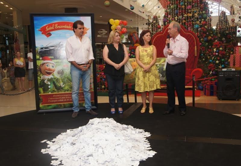 Promoção Natal Encantado Farol premia duas ganhadoras