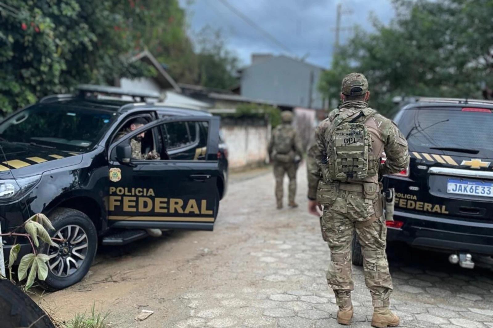 PF combate tráfico internacional de drogas em aeroportos no Sul do Estado