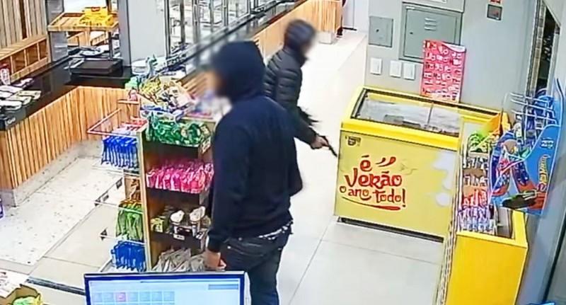 Polícia Civil identifica quatro pessoas acusadas de participarem de assaltos em Criciúma