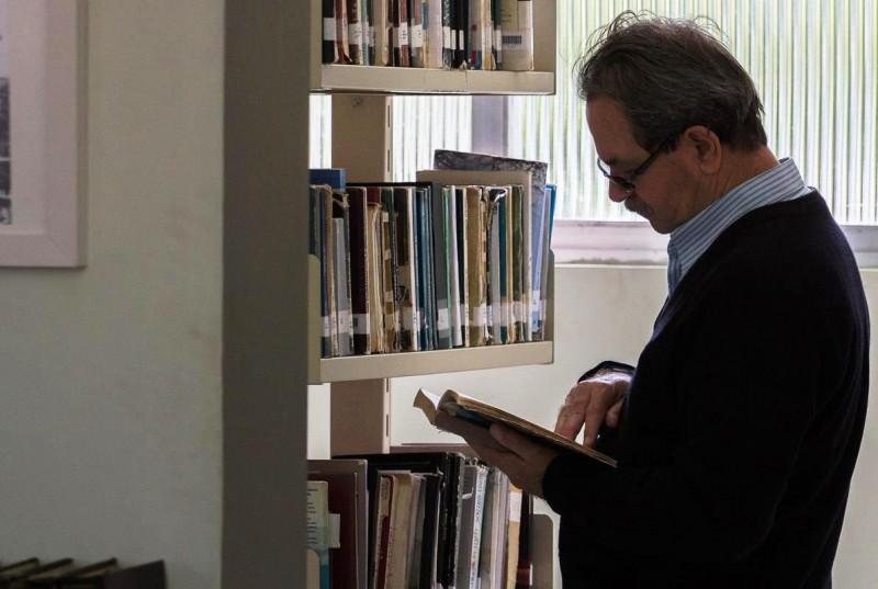 Biblioteca disponibiliza mais de oito mil exemplares