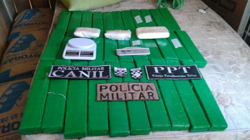 Polícia Militar apreende mais de 30 kg de maconha