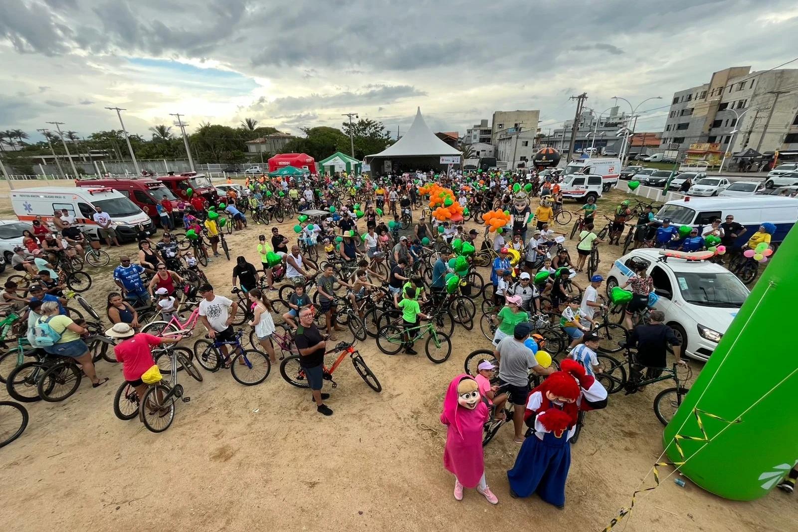 Passeio ciclístico da Equipe Multi-Institucional reuniu mais de três mil pessoas em Balneário Rincão