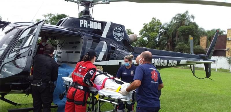 Idosa de 61 anos é transferida pelo Saer após infarto 