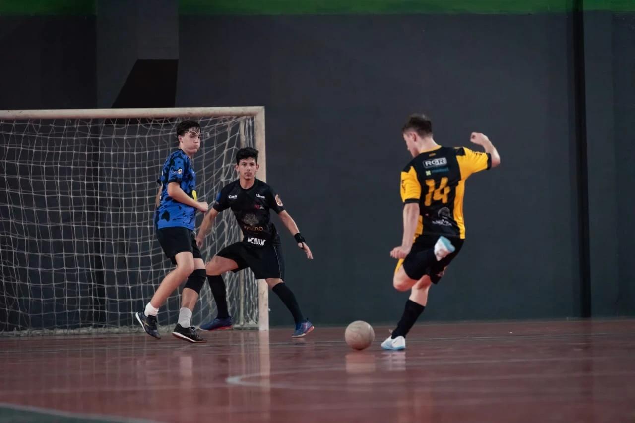 Cocal do Sul dá início ao Campeonato Municipal de Futsal