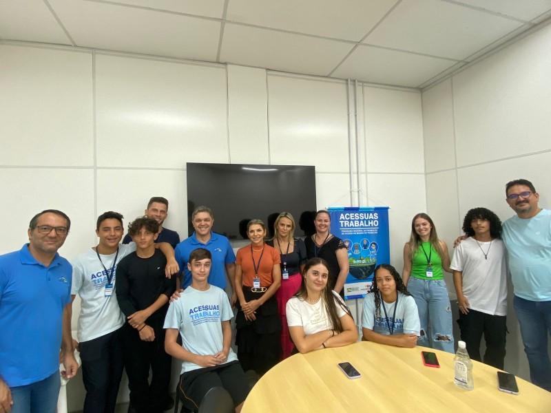 Turma de Jovens Aprendizes finaliza estágio na Prefeitura de Içara