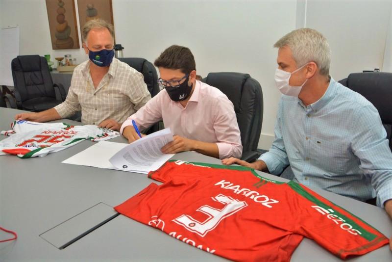Ao Time da Raça, a confiança do Grupo EZOS, Kiarroz e JS Empreendimentos